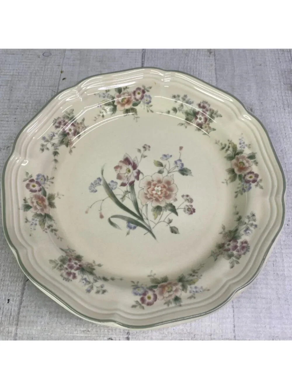 Mikasa PEONY BOUQUET Heritage Peach Blue Flower 1 Dinner Plate & 1 Salad Plate